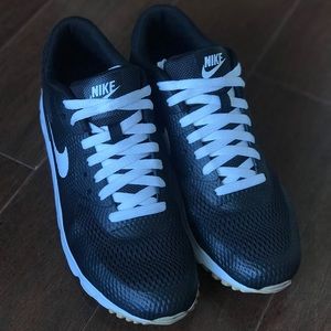 Nike Air Max 90